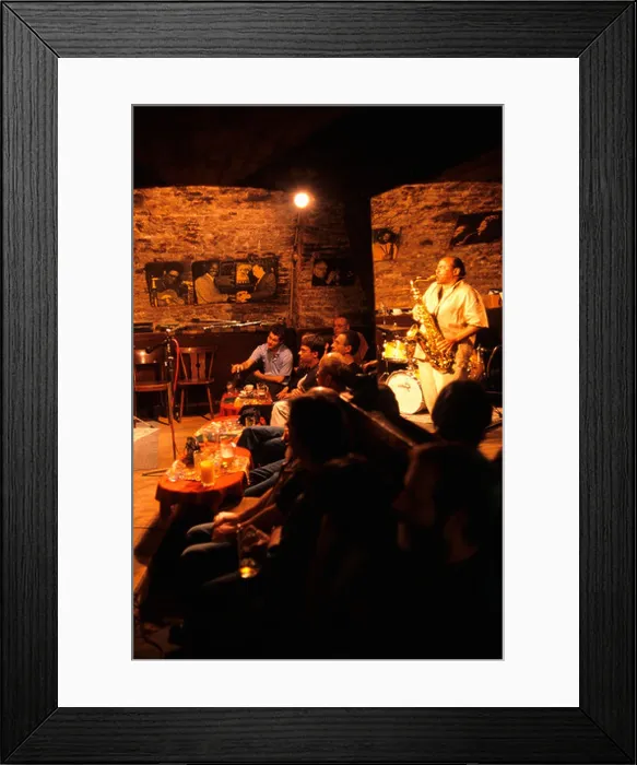 Framed Print : Österreich, Wien 1, Franz-Josefs-Kai 29, Club Jazzland, Wiens ältester Jazzkeller Framed Print : Österreich, Wien 1, Franz-Josefs-Kai 29, Club Jazzland, Wiens ältester Jazzkeller