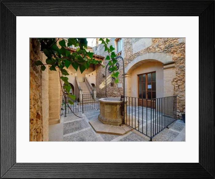 Framed Print : claustro, Antic hospital i oratori de Campos Framed Print : claustro, Antic hospital i oratori de Campos