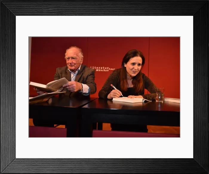 Framed Print : Martin Walser and his co-author Thekla Chabbi at a signing session in the Literaturhaus in Munich Framed Print : Martin Walser and his co-author Thekla Chabbi at a signing session in the Literaturhaus in Munich