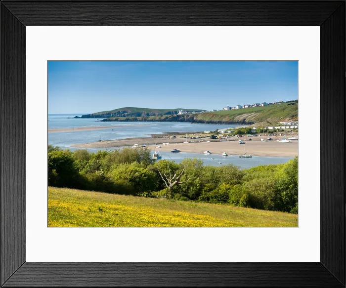Framed Print : A view Gwbert village on the cliffs near mouth of the Teifi river estuary Cardigan Bay coast west wales UK Framed Print : A view Gwbert village on the cliffs near mouth of the Teifi river estuary Cardigan Bay coast west wales UK