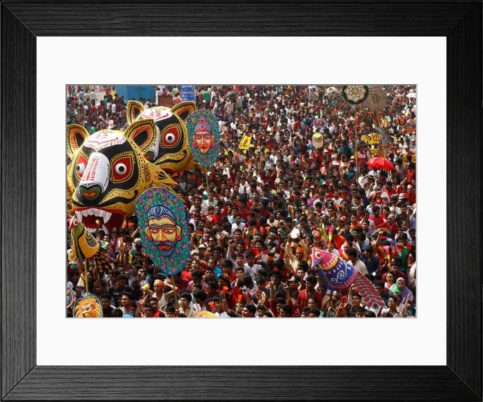 Framed Print : DHAKA, BANGLADESH - APRIL 14: Bangladeshi revelers march during a rally in celebration of the Bengali New Year Framed Print : DHAKA, BANGLADESH - APRIL 14: Bangladeshi revelers march during a rally in celebration of the Bengali New Year
