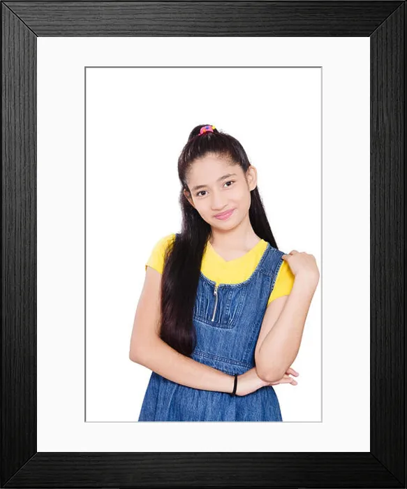 Framed Print : 1 indian Beautiful Teenager girl Framed Print : 1 indian Beautiful Teenager girl