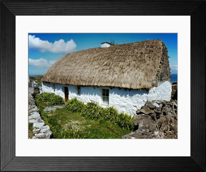 Framed Print : Cottage with a thatched roof, Inisheer, Aran Islands, County Clare, Republic of Ireland, Europe