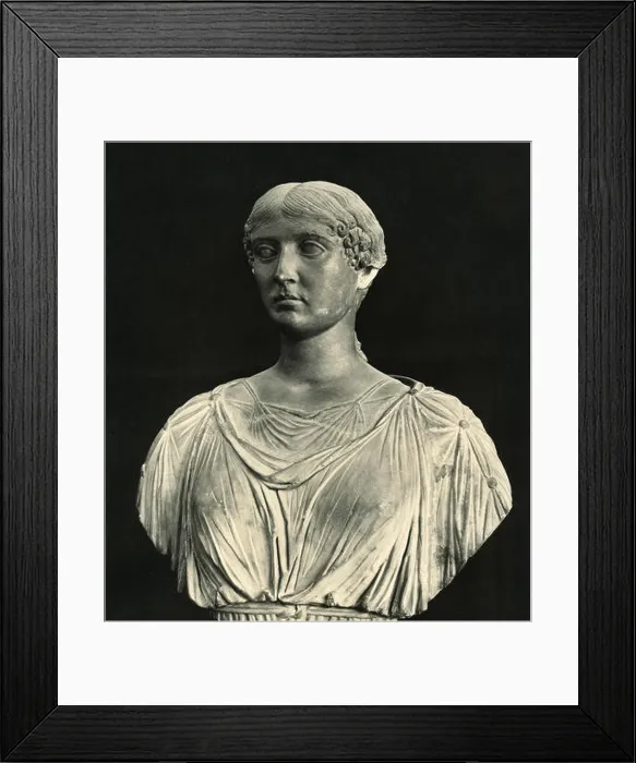 Framed Print : Antonia Minor, nephew of Augustus, marble head Framed Print : Antonia Minor, nephew of Augustus, marble head
