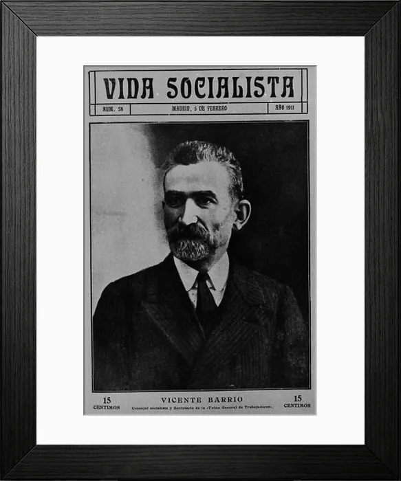 Framed Print : VICENTE BARRIO EN LA PORTADA DE LA REVISTA VIDA SOCIALISTA Framed Print : VICENTE BARRIO EN LA PORTADA DE LA REVISTA VIDA SOCIALISTA