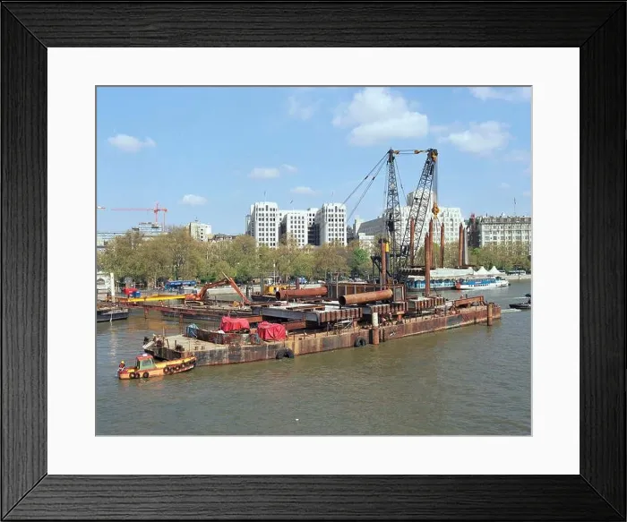 Framed Print : 1996, construction works at Hungerford Bridge, on the River Thames, London, south East England, UK Framed Print : 1996, construction works at Hungerford Bridge, on the River Thames, London, south East England, UK