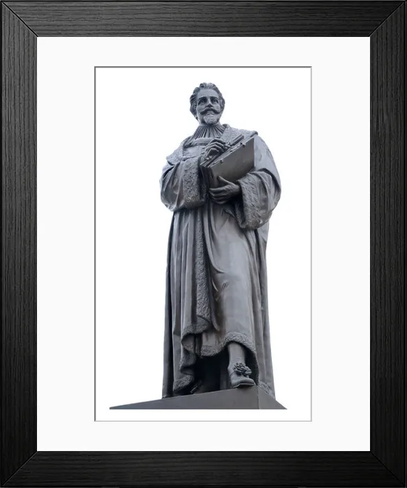Framed Print : Delft, Netherlands. Statue (1886) of Hugo Grotius (Hugo de Groot; 1583-1645) scholar, jurist and statesman Framed Print : Delft, Netherlands. Statue (1886) of Hugo Grotius (Hugo de Groot; 1583-1645) scholar, jurist and statesman