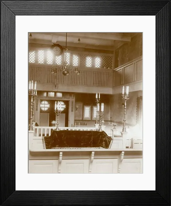 Framed Print : An interior view of the *Nieuwe Israelische Synagoge* (New Israelite Synagogue) in the Nieuwe Kerkstraat Framed Print : An interior view of the *Nieuwe Israelische Synagoge* (New Israelite Synagogue) in the Nieuwe Kerkstraat