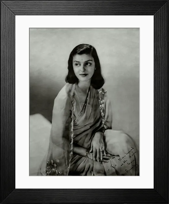 Framed Print : English: Maharani Gayatri Devi Framed Print : English: Maharani Gayatri Devi