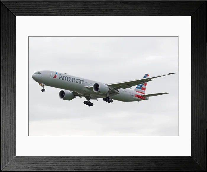 Framed Print : American Airlines Boeing 777-323(ER) N726AN landing at London Heathrow Framed Print : American Airlines Boeing 777-323(ER) N726AN landing at London Heathrow