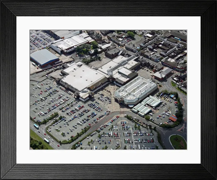 Framed Print : aerial view of Greenoaks Shopping Centre, Widnes, Cheshire Framed Print : aerial view of Greenoaks Shopping Centre, Widnes, Cheshire