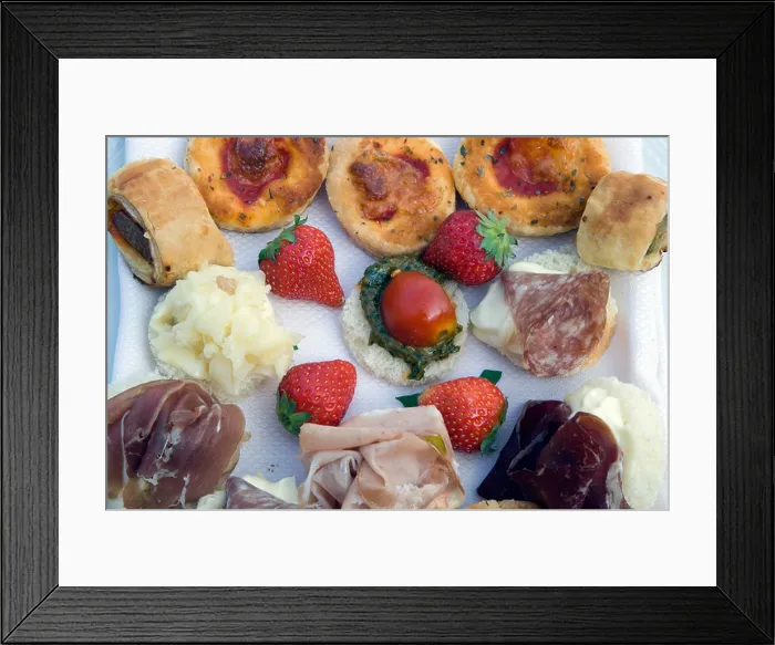 Framed Print : Turin - Piazza San Carlo / Cafe San Carlo / aperitivo platter Framed Print : Turin - Piazza San Carlo / Cafe San Carlo / aperitivo platter