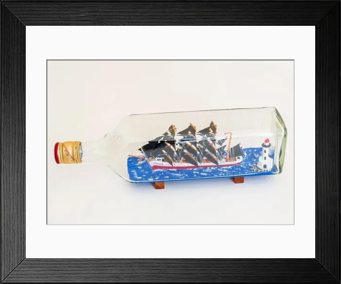 Framed Print : Ship in a bottle made by Irish Lighthouse keeper Richard Cummins Framed Print : Ship in a bottle made by Irish Lighthouse keeper Richard Cummins