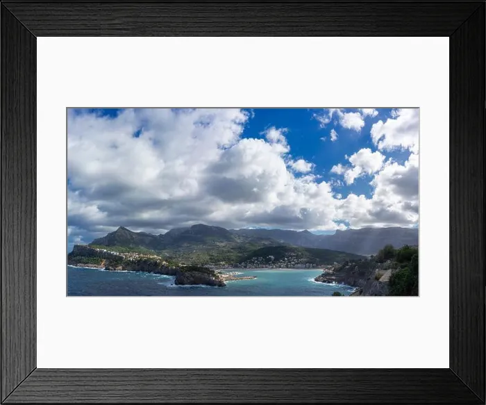 Framed Print : Expansive Seascape of Port de Soller with Serra de Tramuntana in the Background, Mallorca Framed Print : Expansive Seascape of Port de Soller with Serra de Tramuntana in the Background, Mallorca