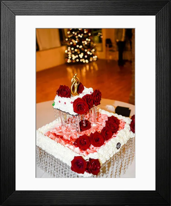 Framed Print : white wedding cake decorated with red roses Framed Print : white wedding cake decorated with red roses