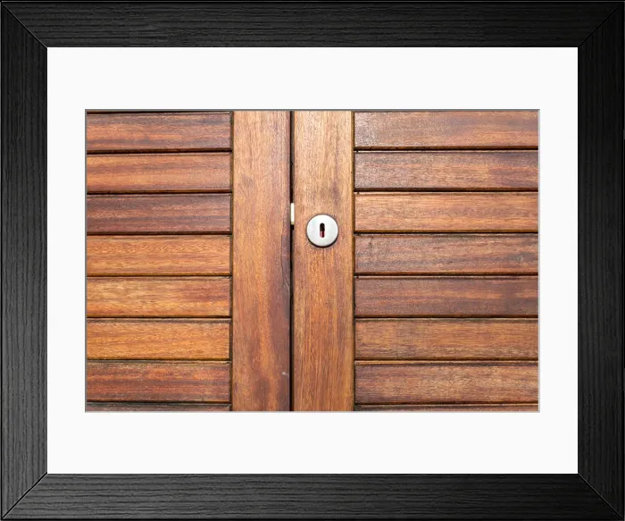Framed Print : Close up of mahogany doors in the King George V Collonade, Bexhill-on-Sea, showing the stainless steel lock Framed Print : Close up of mahogany doors in the King George V Collonade, Bexhill-on-Sea, showing the stainless steel lock