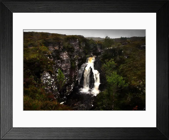 Framed Print : Waterfall on Coigach - Scotland, Sutherland, Assynt Framed Print : Waterfall on Coigach - Scotland, Sutherland, Assynt