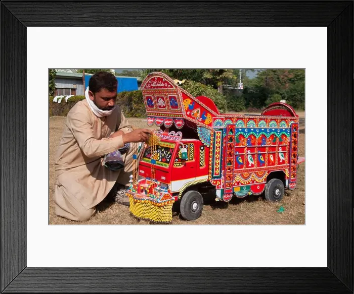 Framed Print : Islamabad, Pakistan December 26