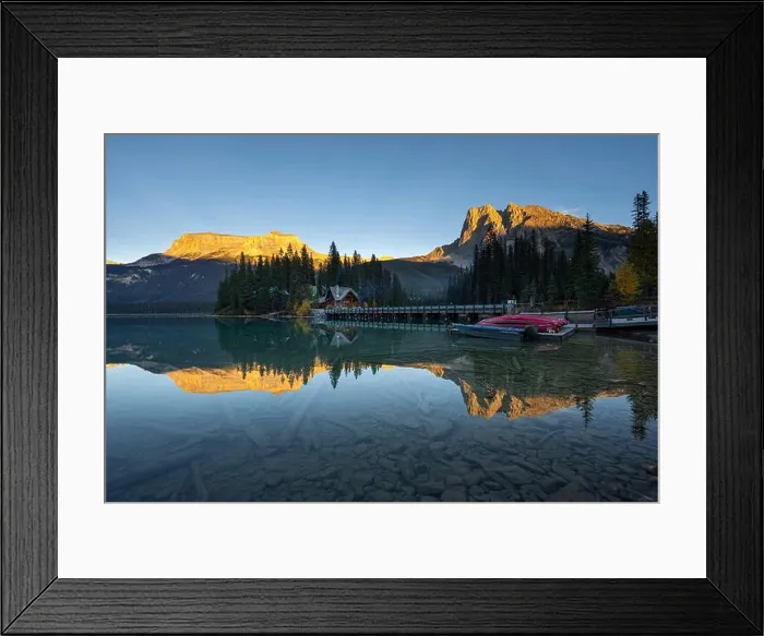 Framed Print : Canada, Emerald Lake, Yoho National Park in British Columbia, Indian Summer Framed Print : Canada, Emerald Lake, Yoho National Park in British Columbia, Indian Summer