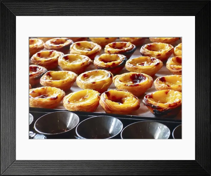Framed Print : Rows of egg tart, traditional portuguese dessert, pastel de nata, custard tarts Framed Print : Rows of egg tart, traditional portuguese dessert, pastel de nata, custard tarts