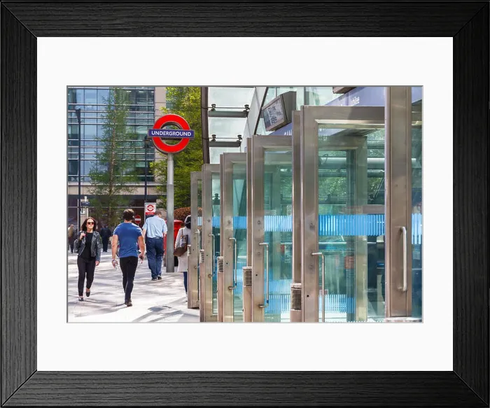 Framed Print : London, UK - May 10, 2017 - East entrance to Canary Wharf underground station Framed Print : London, UK - May 10, 2017 - East entrance to Canary Wharf underground station