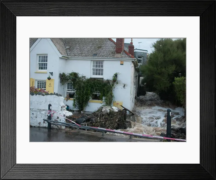 Framed Print : Coverack, Cornwall. 18th July 2017 Framed Print : Coverack, Cornwall. 18th July 2017