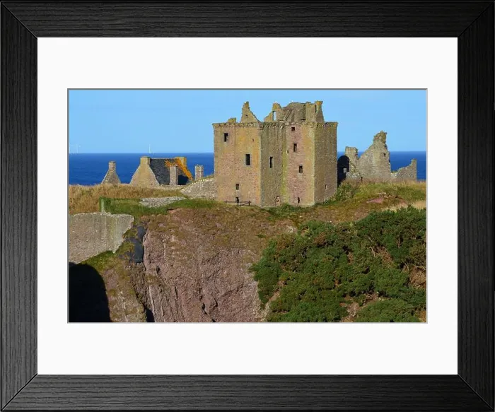 Framed Print : The Dunnottar Castle in Stonehaven, a Scottish historical landmark Framed Print : The Dunnottar Castle in Stonehaven, a Scottish historical landmark
