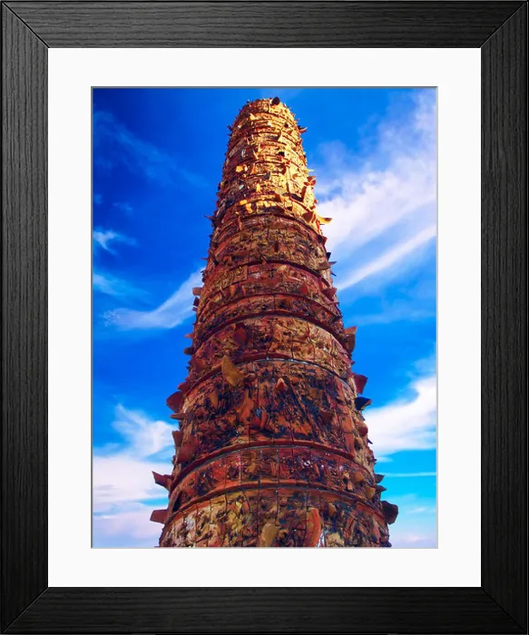 Framed Print : Puerto Rico, San Juan, Plaza del Quinto Centenario, View of El Totem in Plaza del Totem