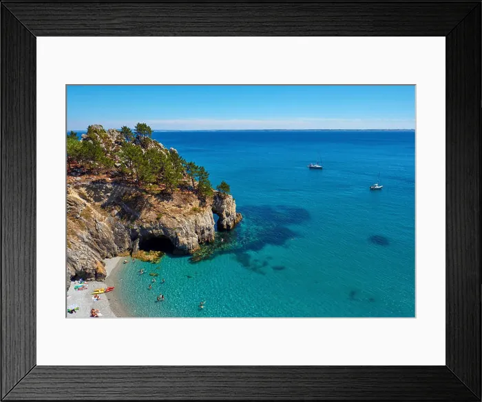 Framed Print : Ile Vierge / Pointe de Saint Hernot near Morgat on the Crozon Peninsula Finistere Brittany France - Brittany coastline Framed Print : Ile Vierge / Pointe de Saint Hernot near Morgat on the Crozon Peninsula Finistere Brittany France - Brittany coastline