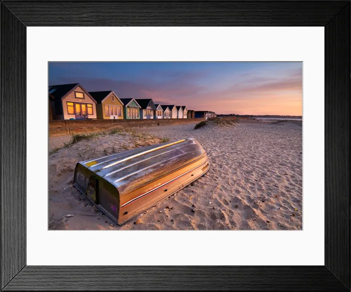 Framed Print : Colourful Beach Huts at Mudeford Sandbank, Dorset Framed Print : Colourful Beach Huts at Mudeford Sandbank, Dorset