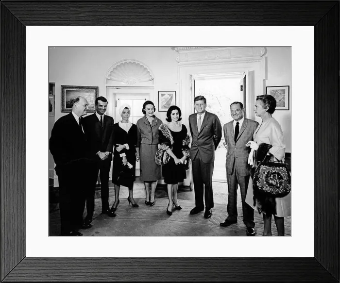 Framed Print : Visit of Democratic National Committee (DNC) Chairman John Bailey Framed Print : Visit of Democratic National Committee (DNC) Chairman John Bailey