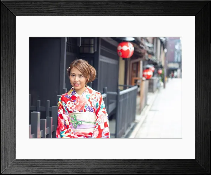 Framed Print : Beautiful woman wearing Japanese Kimono in the street of Kyoto, Japan Framed Print : Beautiful woman wearing Japanese Kimono in the street of Kyoto, Japan