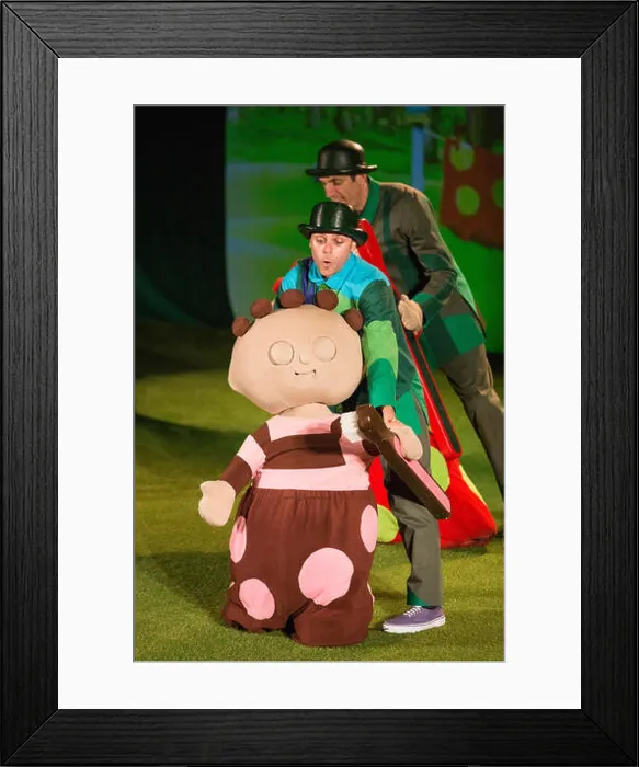 Framed Print : The Tombliboos / Tombliboo clean / brush their teeth: In The Night Garden character / characters. UK Framed Print : The Tombliboos / Tombliboo clean / brush their teeth: In The Night Garden character / characters. UK
