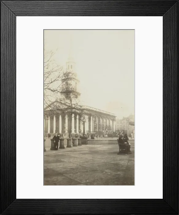 Framed Print : St Martins-in-the-Field, Trafalgar Square, London black-and-white prints Framed Print : St Martins-in-the-Field, Trafalgar Square, London black-and-white prints