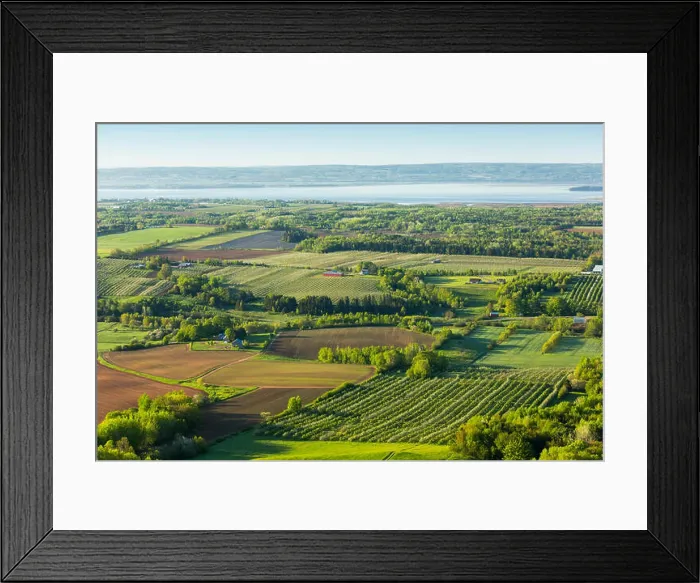Framed Print : View of Annapols valley and Minas basin from Blomidon Lookoff, Annapolis Valley, Nova Scotia, Canada Framed Print : View of Annapols valley and Minas basin from Blomidon Lookoff, Annapolis Valley, Nova Scotia, Canada