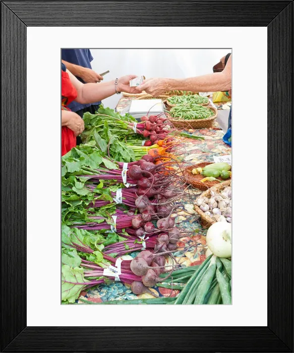 Framed Print : Money changes hands at the Santa Fe Farmer's Market Framed Print : Money changes hands at the Santa Fe Farmer's Market