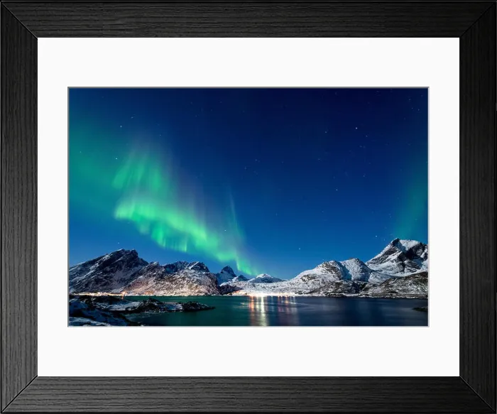 Framed Print : Northern Lights in Lofoten, Norway Framed Print : Northern Lights in Lofoten, Norway