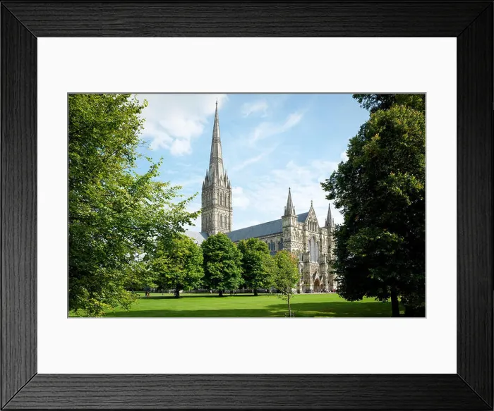 Framed Print : Salisbury Cathedral Framed Print : Salisbury Cathedral
