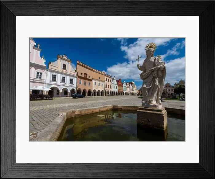 Framed Print : The historic center of Telc, UNESCO World Heritage Site, South Moravia, Czech Republic, Europe Framed Print : The historic center of Telc, UNESCO World Heritage Site, South Moravia, Czech Republic, Europe