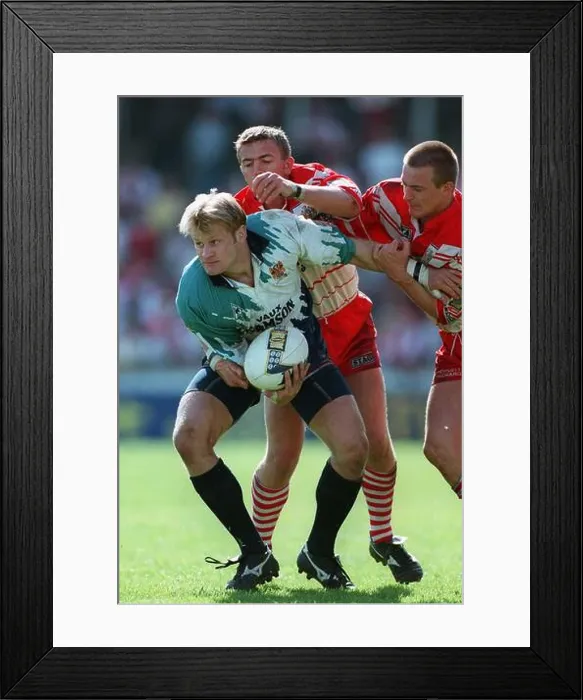 Framed Print : PAUL ATHCHESON HAMMOND NEWLOVE ST. HELENS V OLDHAM BEARS 08 May 1996