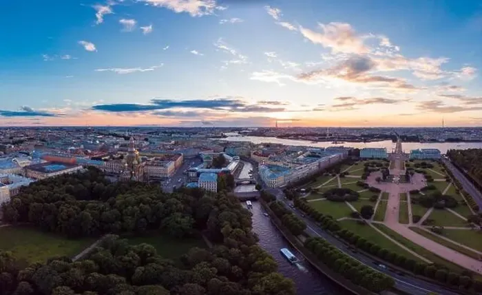 Framed Print : 05 august 2018, SAINT-PETERSBURG Russia: beautiful Top view of historic city centre St Framed Print : 05 august 2018, SAINT-PETERSBURG Russia: beautiful Top view of historic city centre St