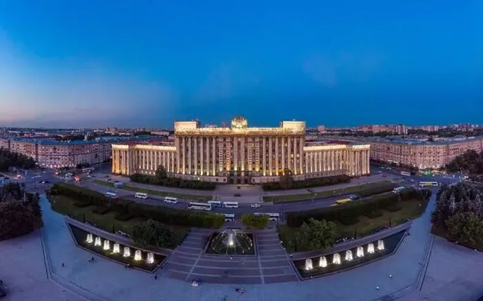 Framed Print : 16 08 2018 - ST PETERSBURG, RUSSIA: Beautiful panorama view from drone Framed Print : 16 08 2018 - ST PETERSBURG, RUSSIA: Beautiful panorama view from drone