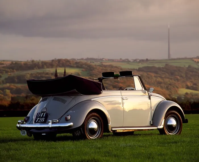 Framed Print : 1954 Volkswagen Beetle Cabriolet in countryside Framed Print : 1954 Volkswagen Beetle Cabriolet in countryside
