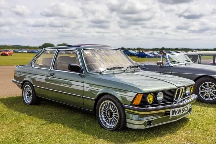Framed Print : 1982 BMW 323i E21 ‘WKN 817X on display at the Bicester Scramble on the 19th June 2022 Framed Print : 1982 BMW 323i E21 ‘WKN 817X on display at the Bicester Scramble on the 19th June 2022