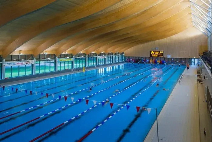 Framed Print : 50 m swimming pool at Mountbatten Centre Portsmouth Framed Print : 50 m swimming pool at Mountbatten Centre Portsmouth