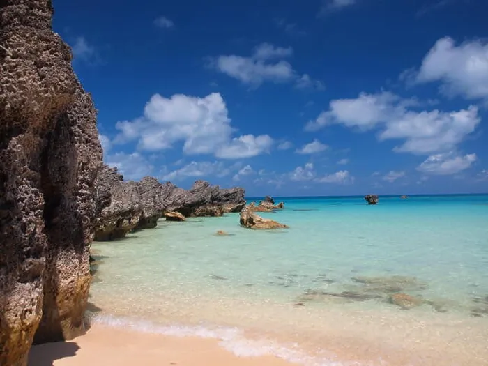 Framed Print : Achilles Bay Beach near Fort St. Catherine, Bermuda Framed Print : Achilles Bay Beach near Fort St. Catherine, Bermuda