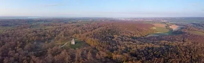 Framed Print : Aerial drone. Cobham wood and Mausoleum, Kent, England Framed Print : Aerial drone. Cobham wood and Mausoleum, Kent, England