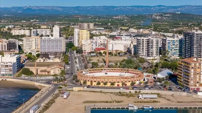 Framed Print : Aerial drone photo of the bullring in the Spanish coastal town of Vinaros Framed Print : Aerial drone photo of the bullring in the Spanish coastal town of Vinaros
