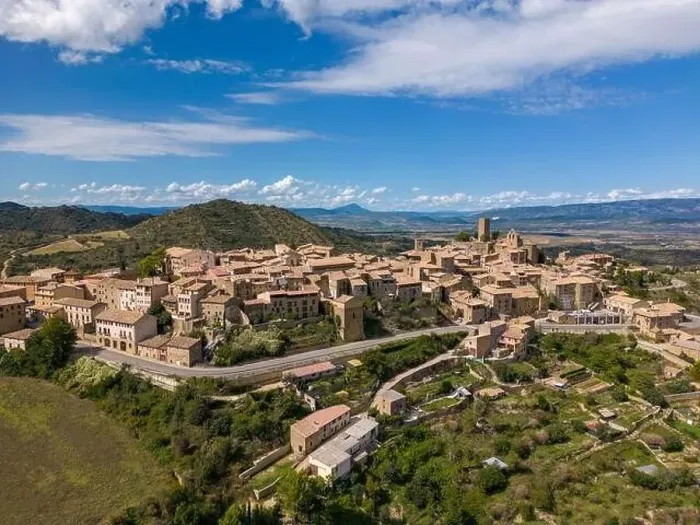 Framed Print : Aerial drone photo of the town named Sos Del Rey Catolico in the province of Zaragoza, Northern Spain Framed Print : Aerial drone photo of the town named Sos Del Rey Catolico in the province of Zaragoza, Northern Spain