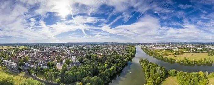 Framed Print : Aerial drone picture of the historical city of Steinheim near Hanau at river Main in Germany during daytime Framed Print : Aerial drone picture of the historical city of Steinheim near Hanau at river Main in Germany during daytime